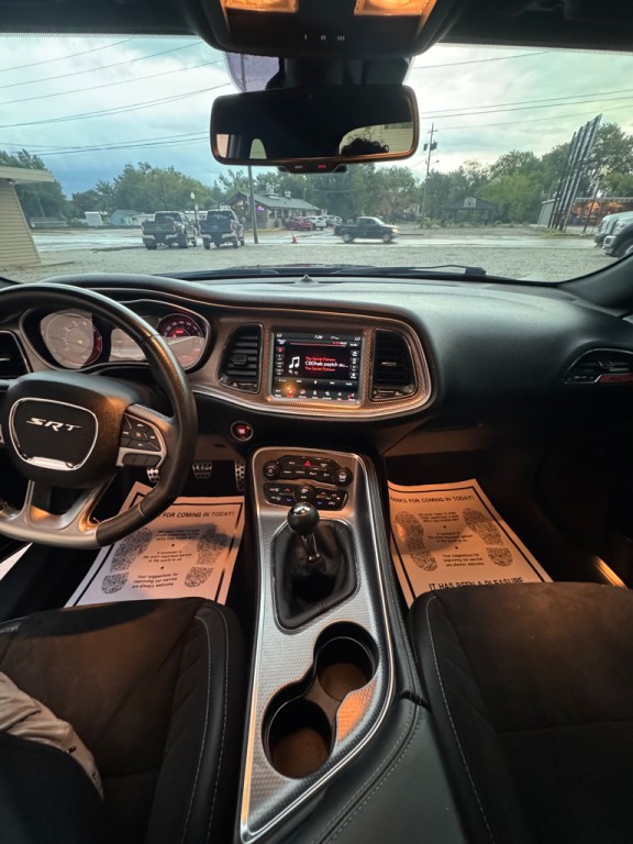 2018 Dodge Challenger Image 12