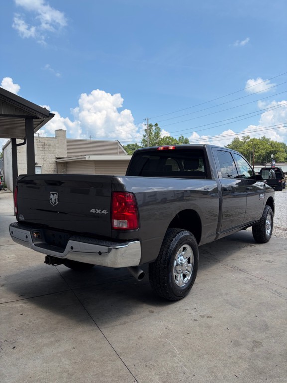 2017 RAM 3500 Image 3