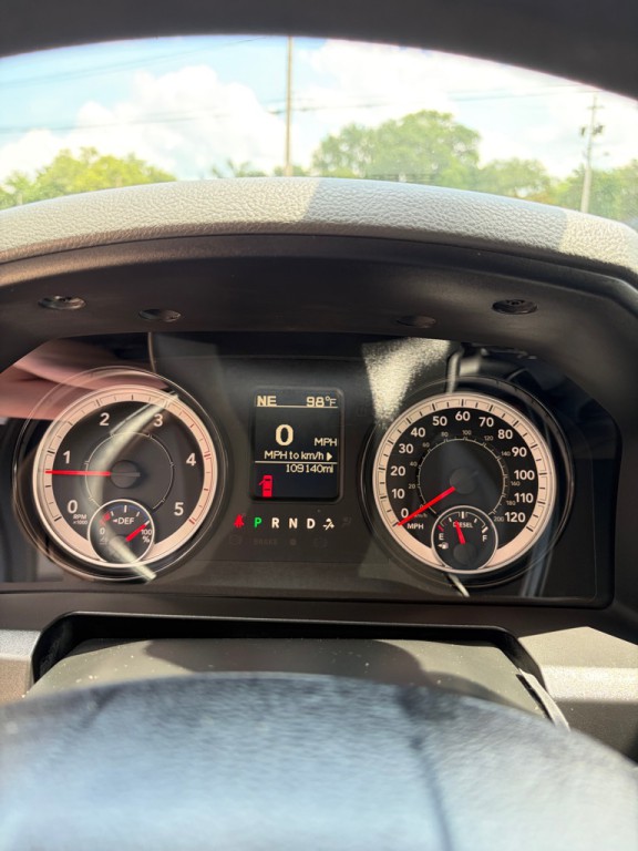2017 RAM 3500 Image 10