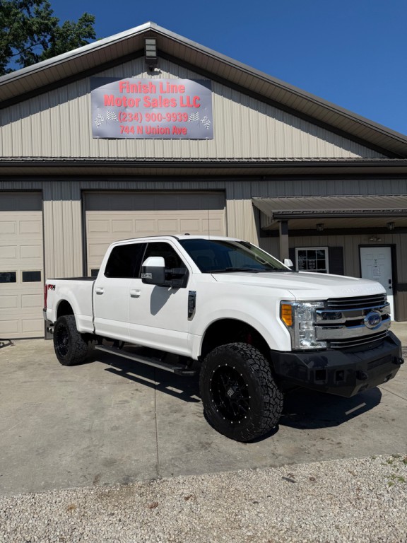 2017 Ford F-250 Image 2