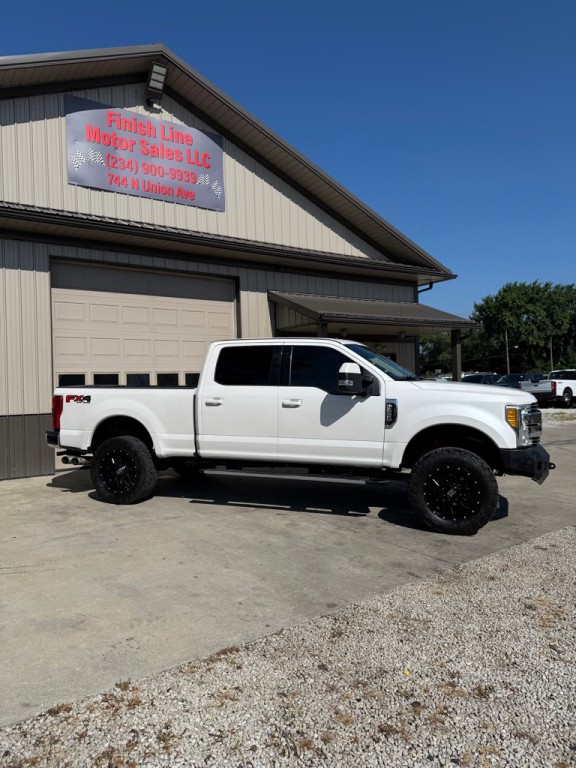 2017 Ford F-250 Image 3
