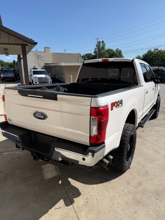 2017 Ford F-250 Image 4