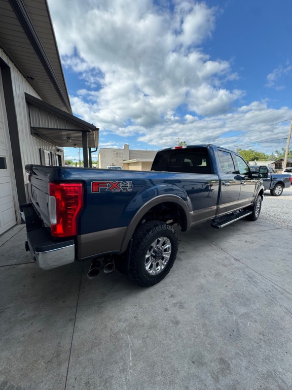 2017 Ford F-350 Image 3