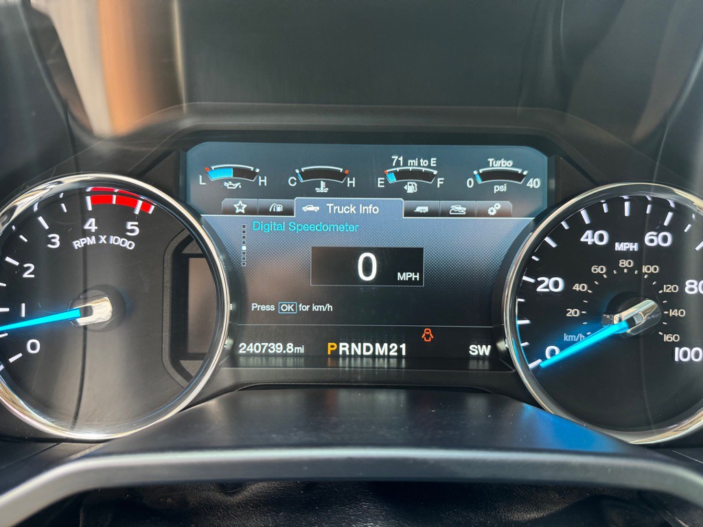 2017 Ford F-350 Image 12