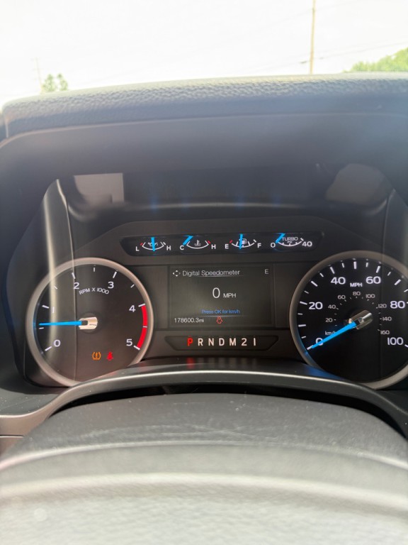 2017 Ford F-250 Image 16