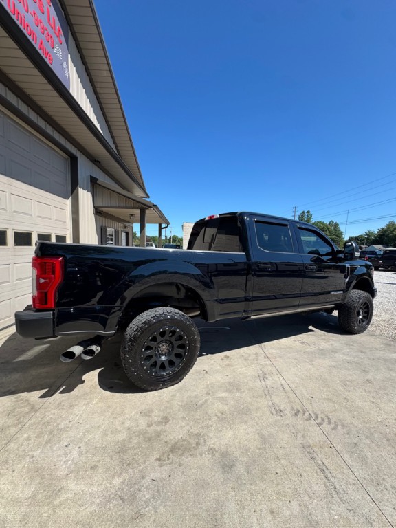 2017 Ford F-250 Image 3