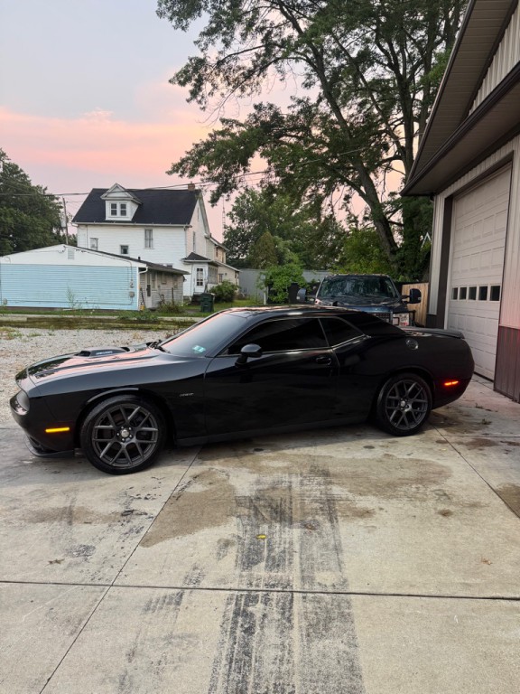 2016 Dodge Challenger Image 5