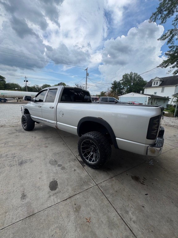 2005 Dodge Ram 3500 Image 3
