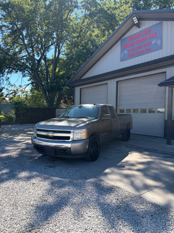 2007 Chevrolet Silverado 1500 Image 1