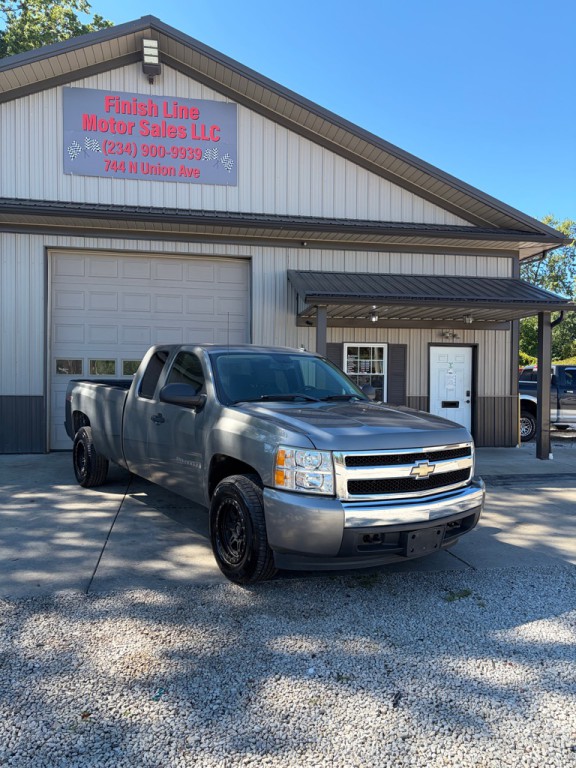 2007 Chevrolet Silverado 1500 Image 2