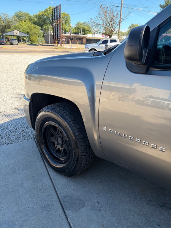 2007 Chevrolet Silverado 1500 Image 7