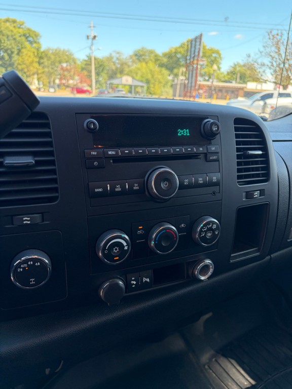 2007 Chevrolet Silverado 1500 Image 12