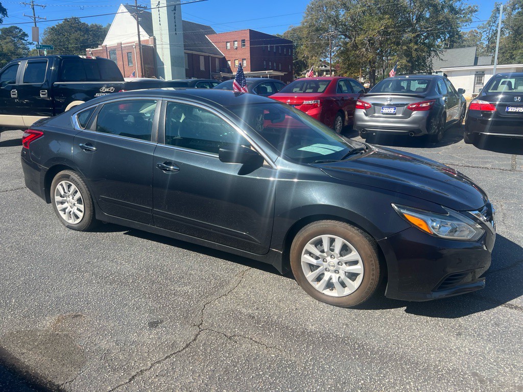 2016 Nissan Altima Image 7