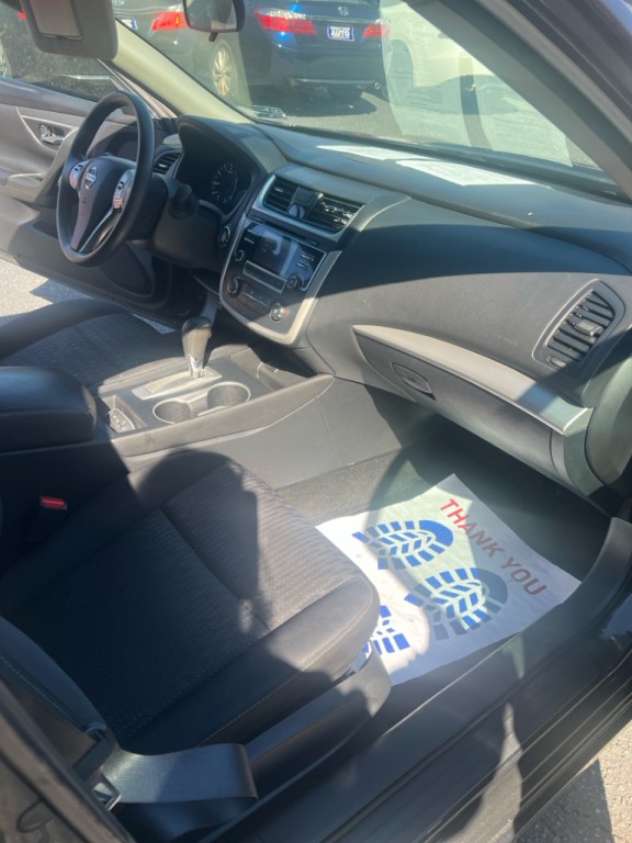 2016 Nissan Altima Image 13