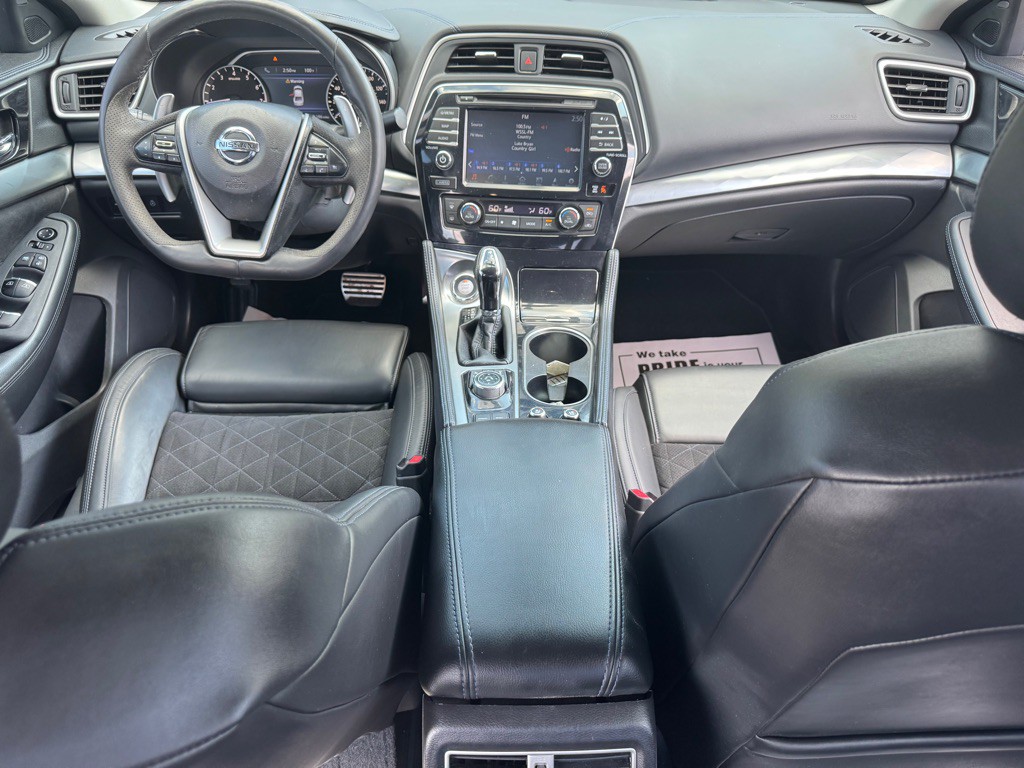 2016 Nissan Maxima Image 6