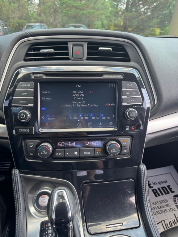 2016 Nissan Maxima Image 11