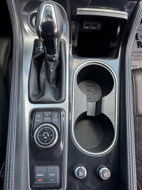 2016 Nissan Maxima Image 13