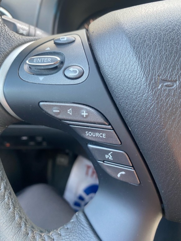 2015 Nissan Pathfinder Image 14