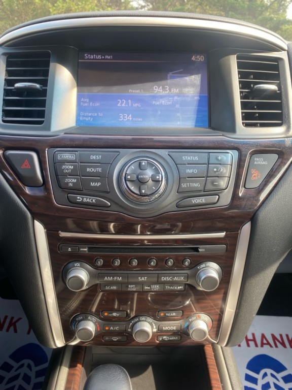 2015 Nissan Pathfinder Image 16