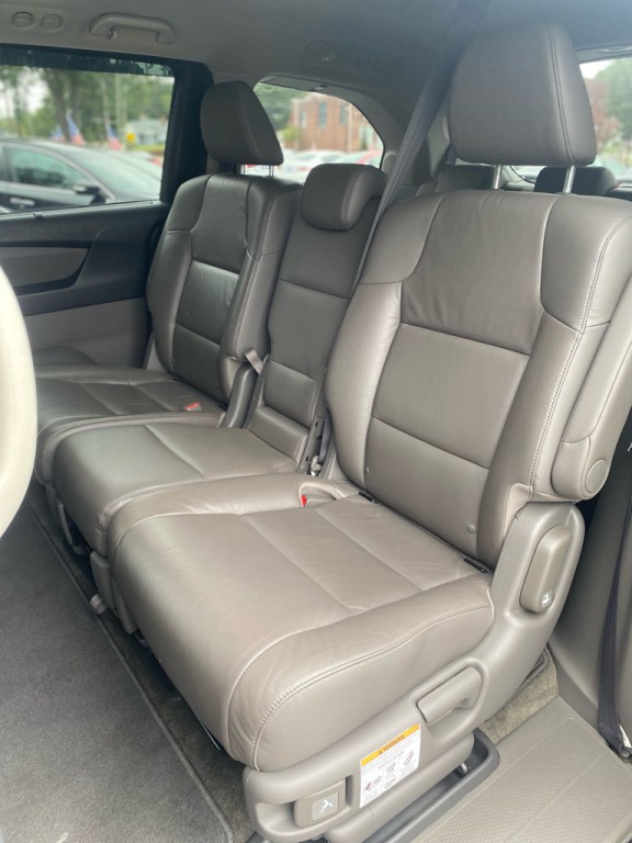 2012 Honda Odyssey Image 7