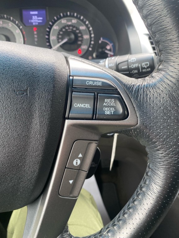 2012 Honda Odyssey Image 13
