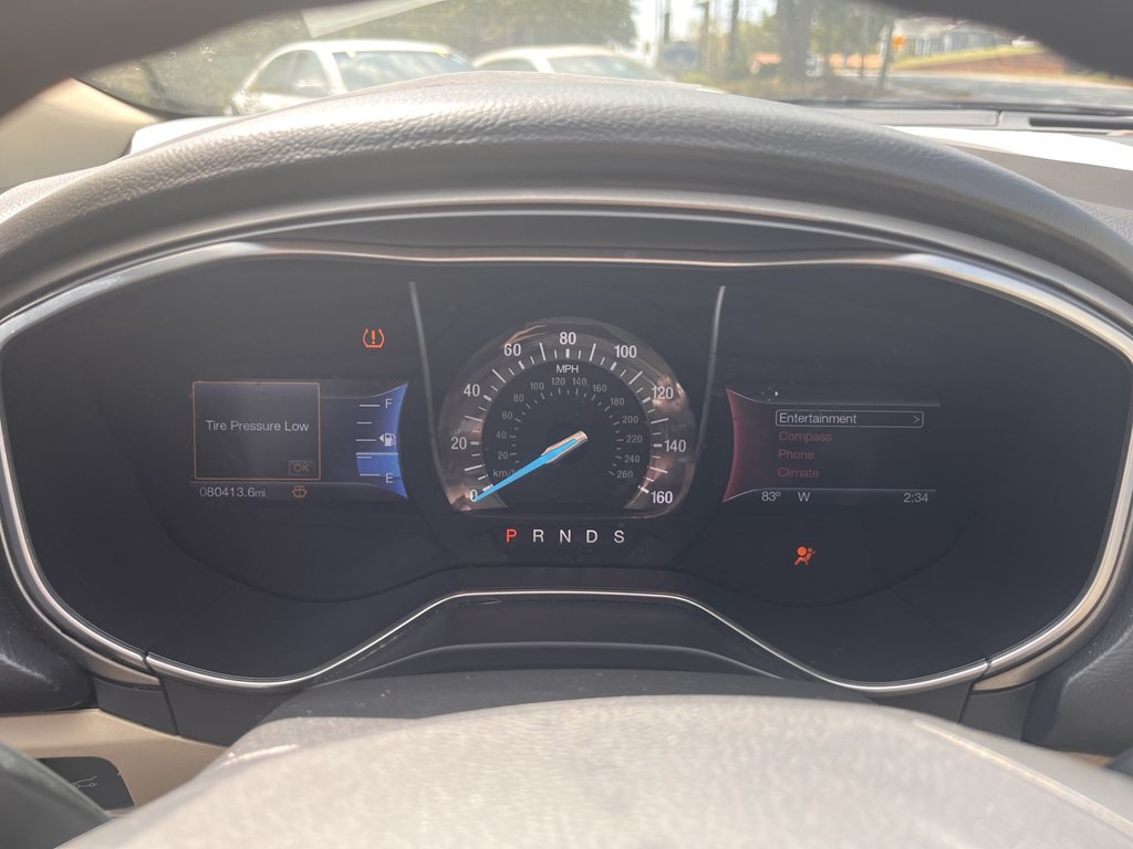 2016 Ford Fusion Image 2