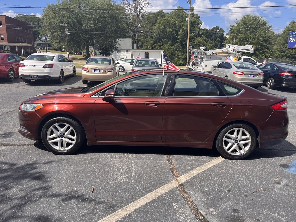 2016 Ford Fusion Image 5
