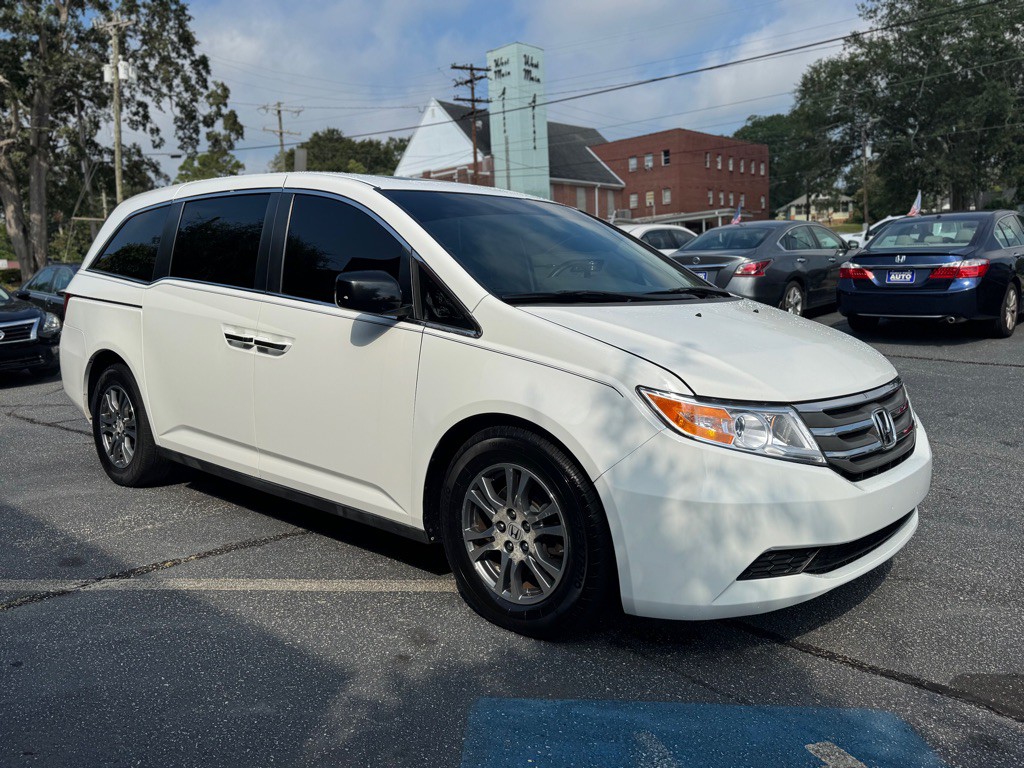 2013 Honda Odyssey Image 3