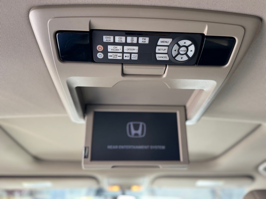 2013 Honda Odyssey Image 8