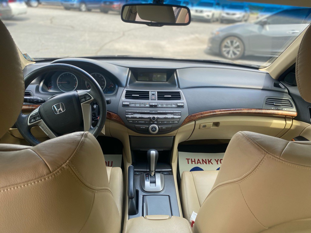2012 Honda Accord Image 9