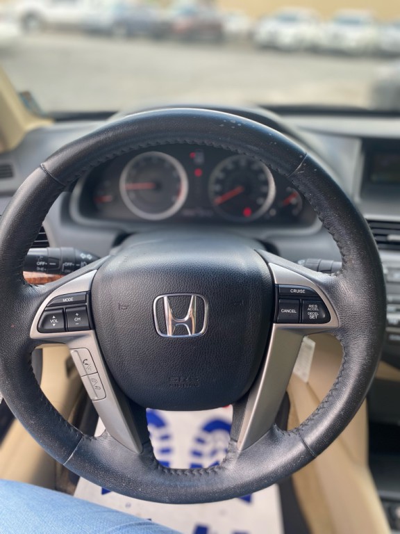 2012 Honda Accord Image 11