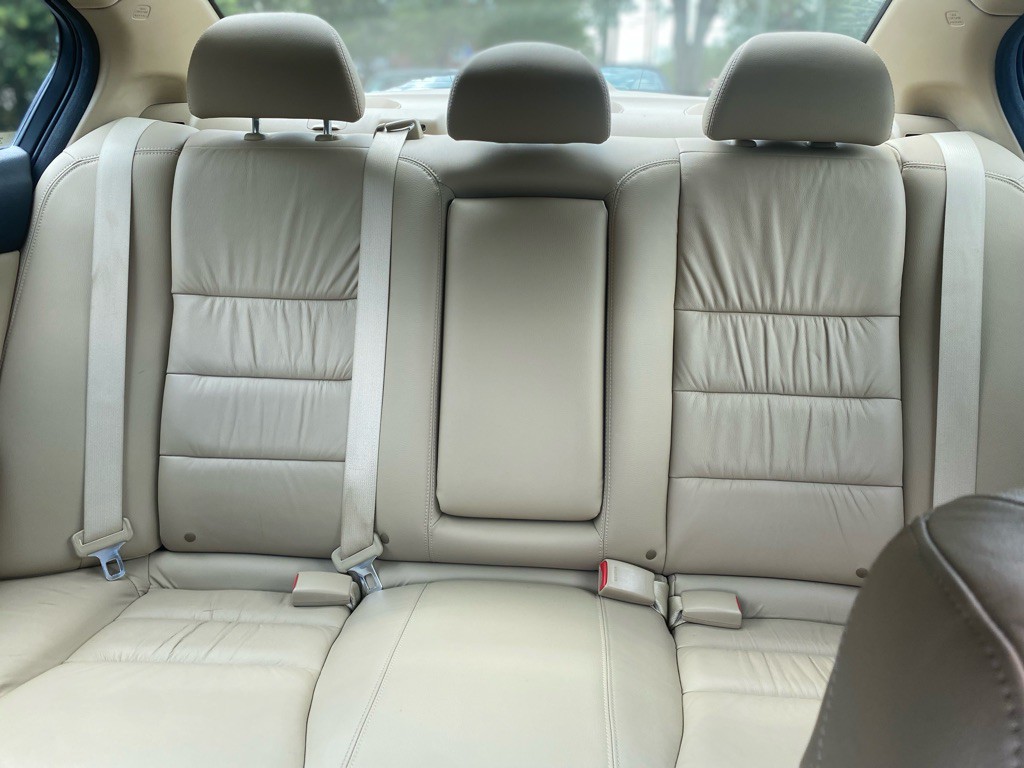 2012 Honda Accord Image 18