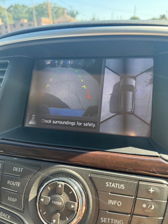 2016 Nissan Pathfinder Image 14