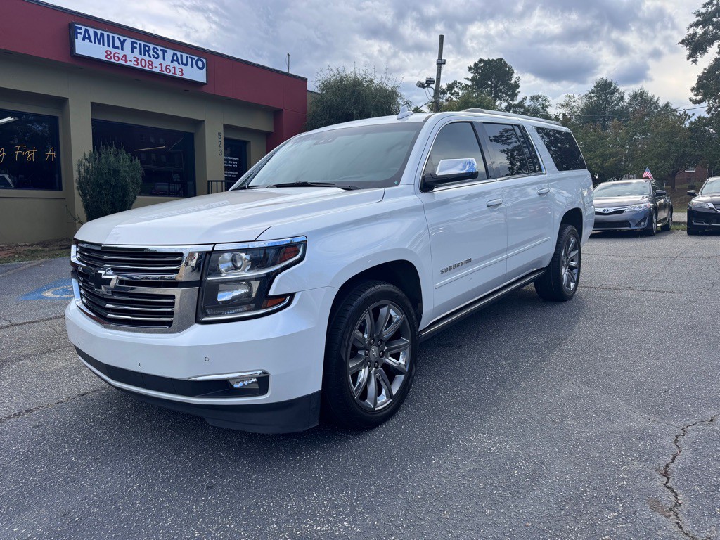 2017 Chevrolet Suburban Image 1