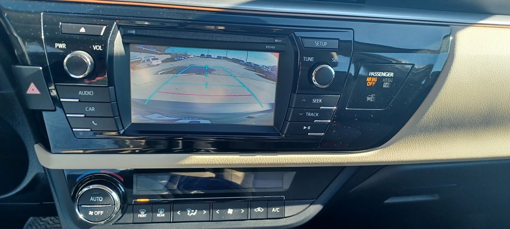 2015 Toyota Corolla Image 7
