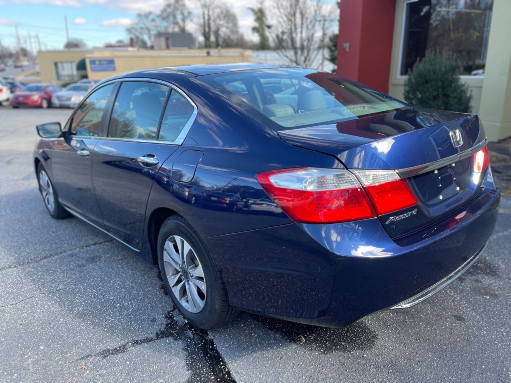 2015 Honda Accord Image 3