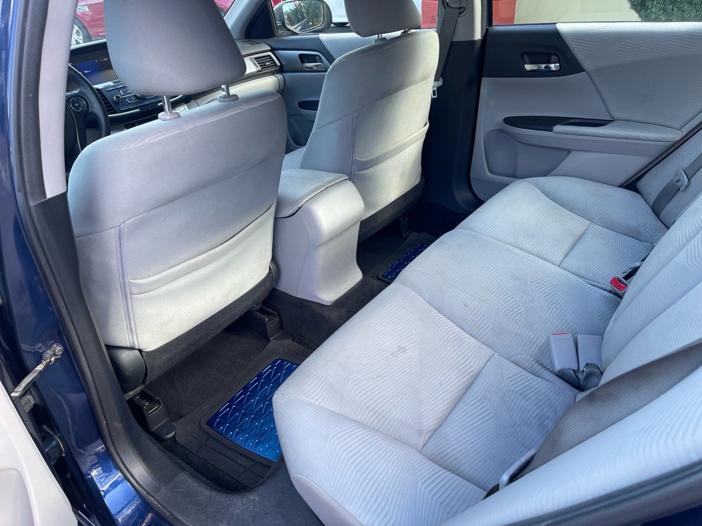 2015 Honda Accord Image 11