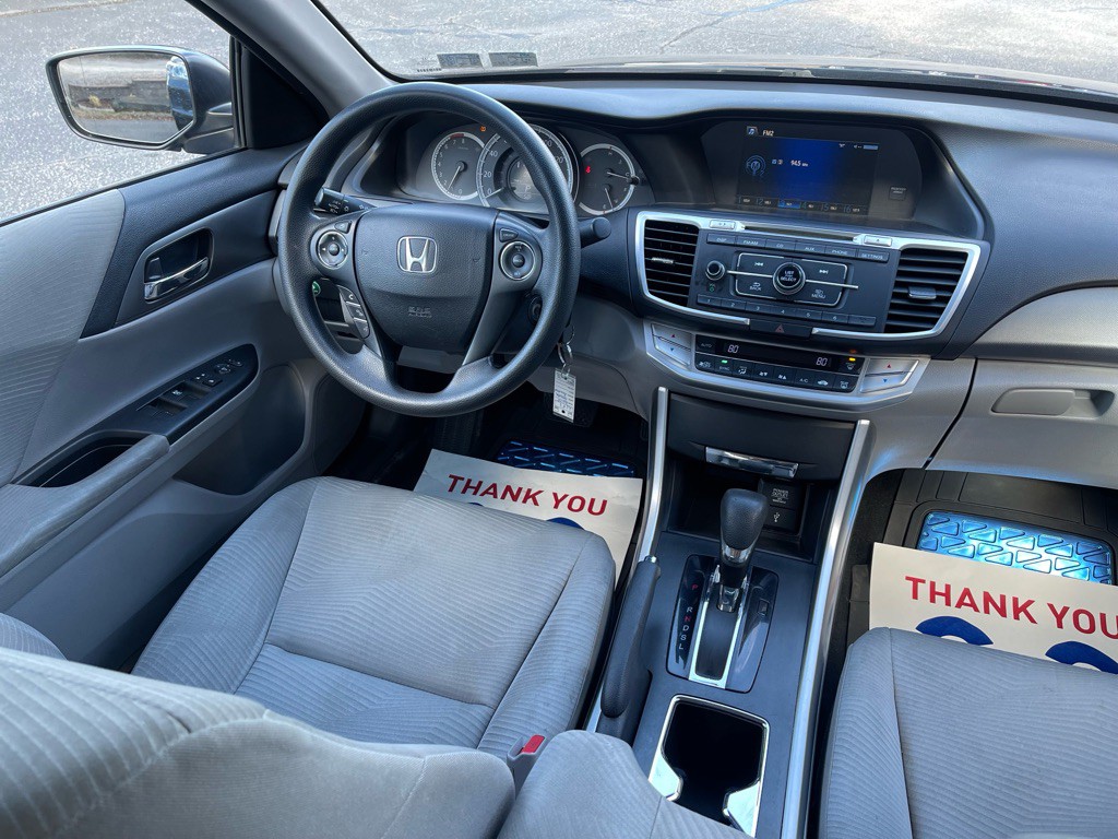 2015 Honda Accord Image 15