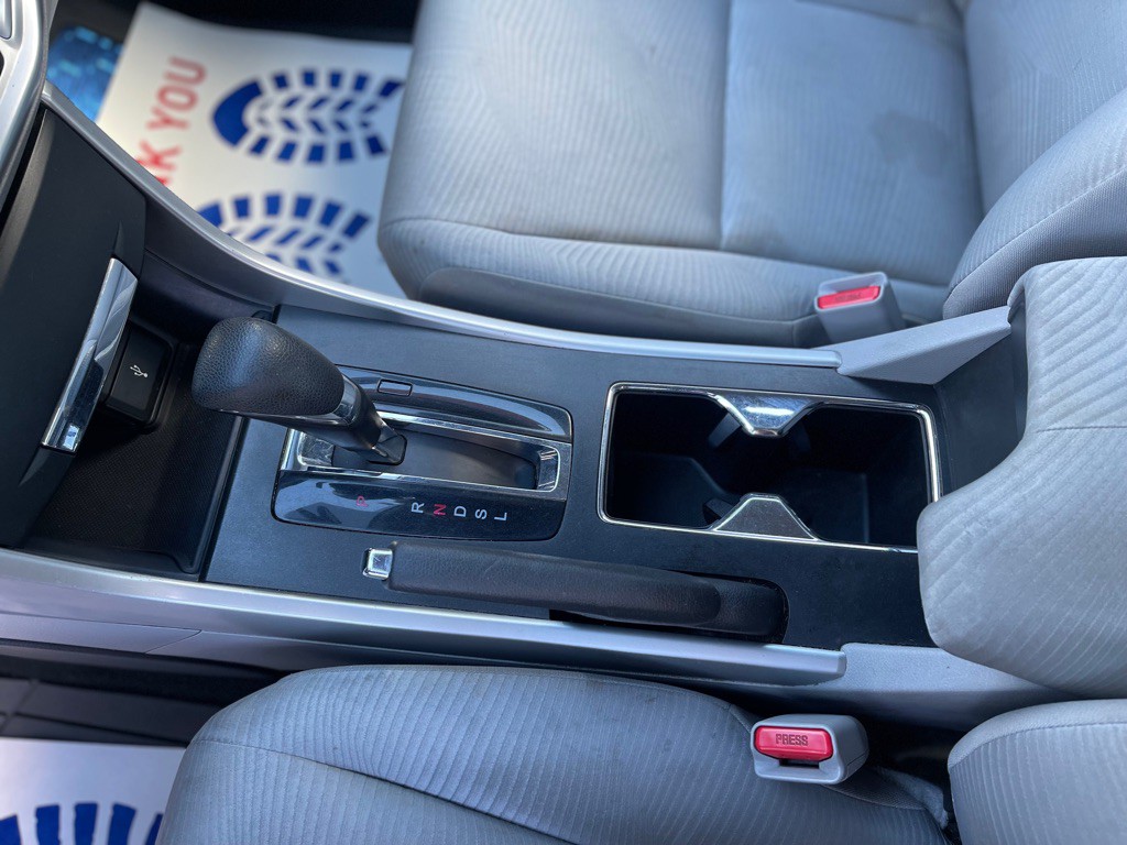 2015 Honda Accord Image 22