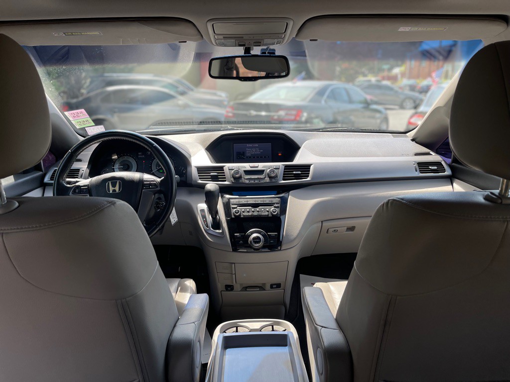 2011 Honda Odyssey Image 7