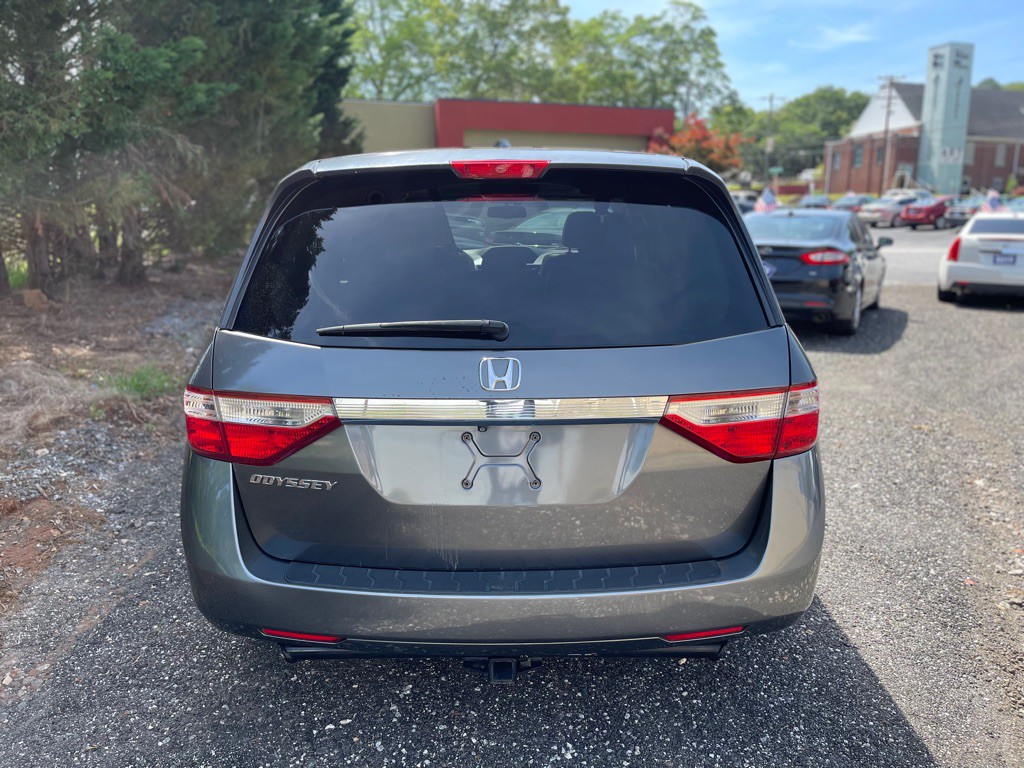 2011 Honda Odyssey Image 19