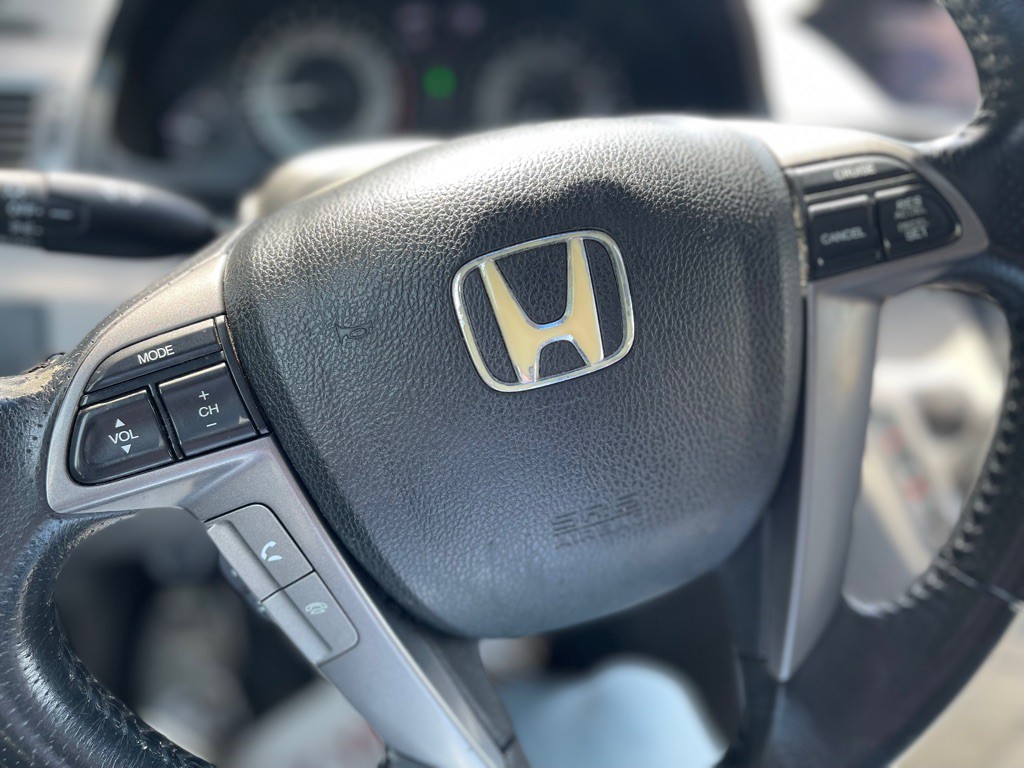 2011 Honda Odyssey Image 20