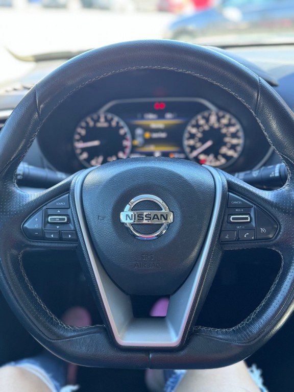 2017 Nissan Maxima Image 6