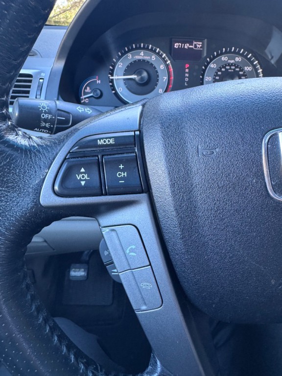 2012 Honda Odyssey Image 11