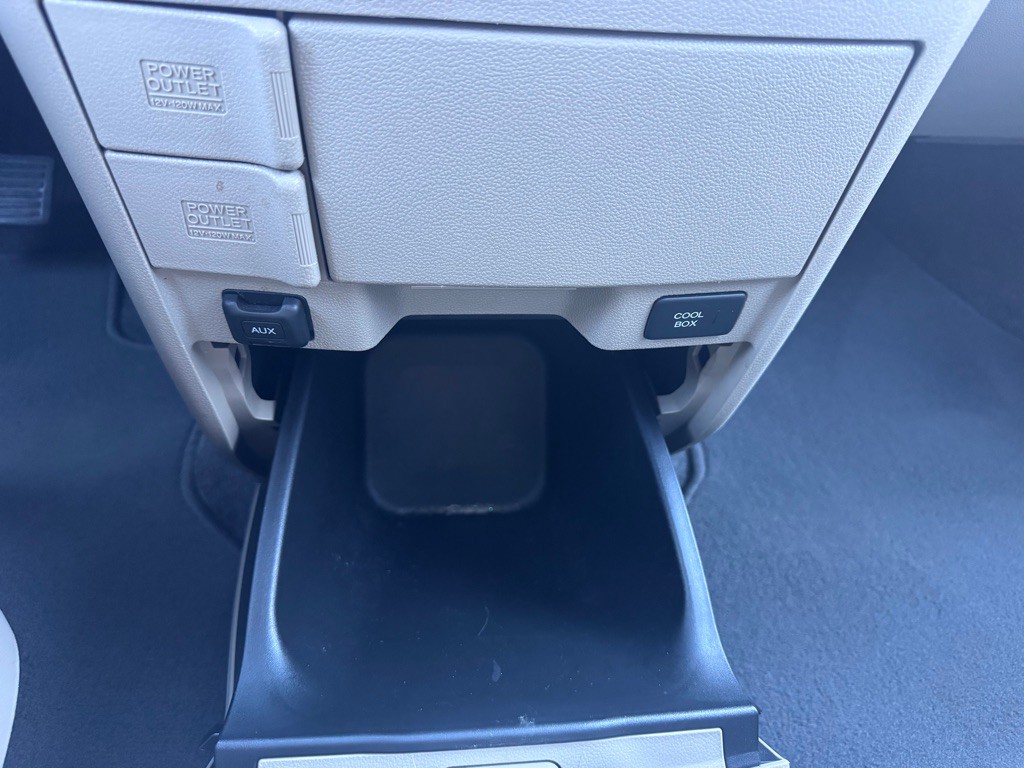 2012 Honda Odyssey Image 14