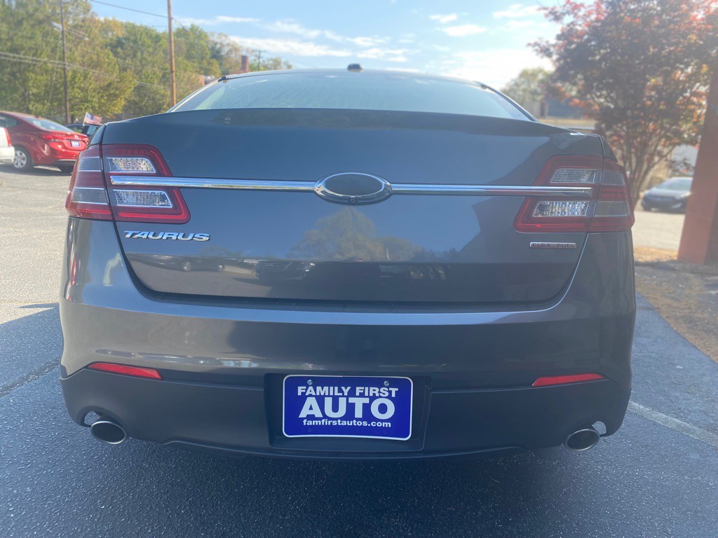 2016 Ford Taurus Image 6