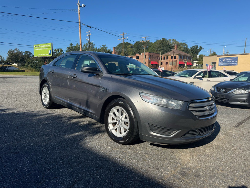 2014 Ford Taurus Image 3