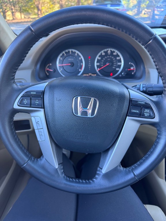 2010 Honda Accord Image 7