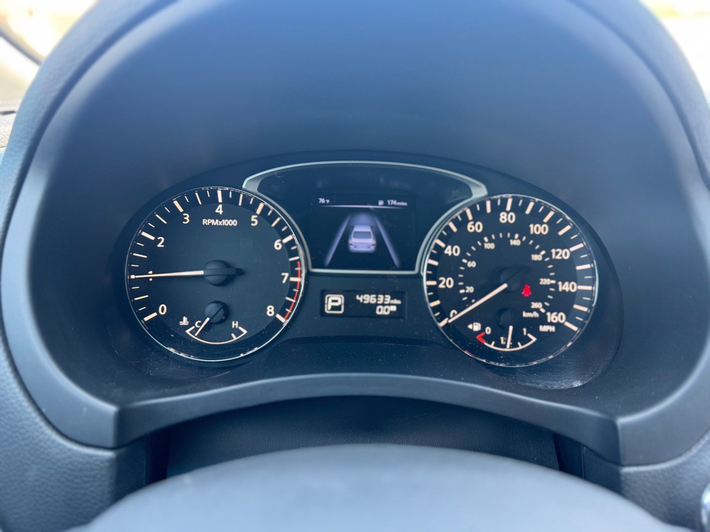 2015 Nissan Altima Image 10