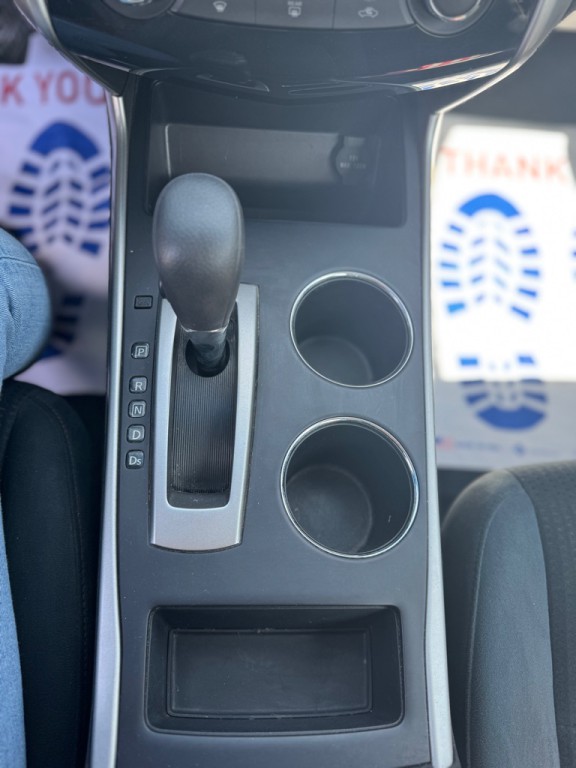 2015 Nissan Altima Image 12